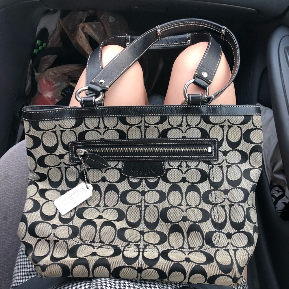 BEAUTIFUL coach bag